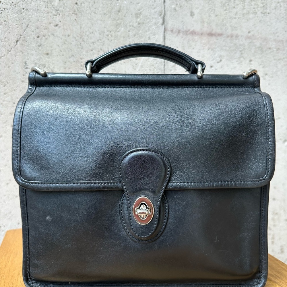 Vintage Coach Black Willis Bag Purse